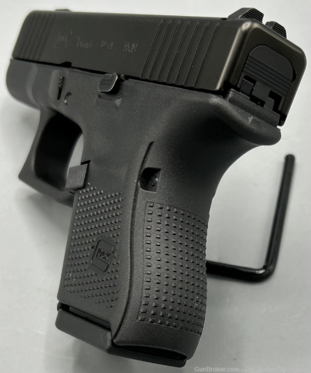 GLOCK 26 Gen 5 9mm Luger 3.3" Sub Compact USA G26 Gen5 9x19 Black UA265S201-img-3
