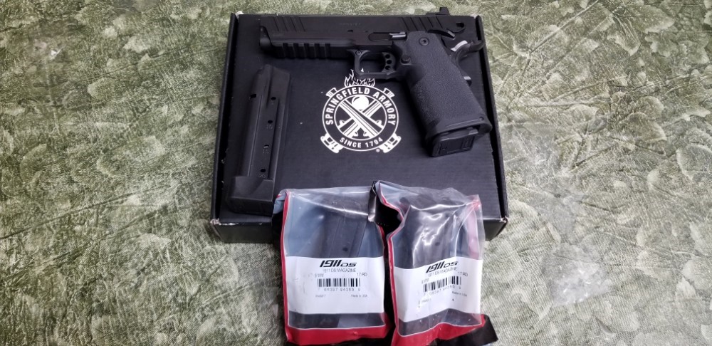 SPRINGFIELD  ARMORY  1911 AOS PRODIGY 9MM, WITH 4 MAGS test fired only!-img-3