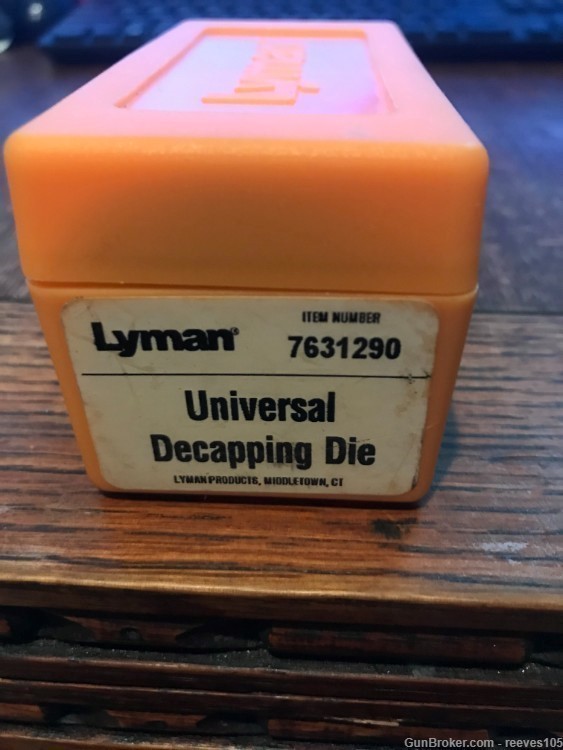 Universal Decapping Die Lyman-img-1
