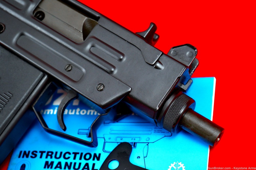 Rare & Desired Pre Ban IMI Israel UZI Pistol 9mm w/ Original Case As New-img-7