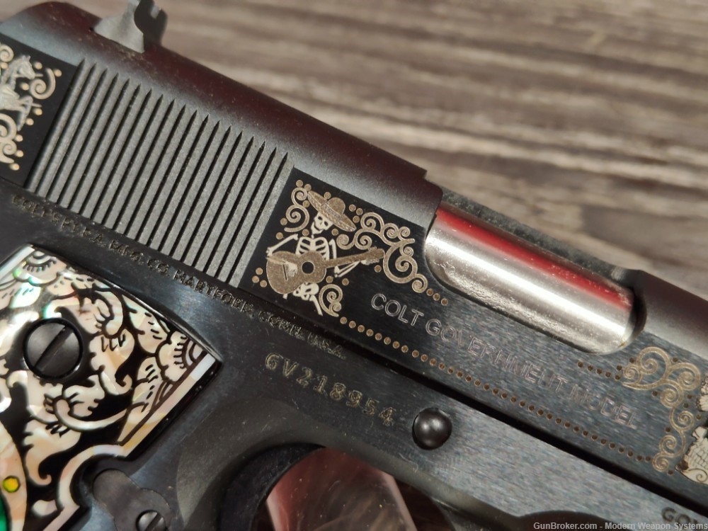 COLT 1911 DAY OF THE DEAD 2.0 O1911C-45 ENGRAVED COLT-img-10