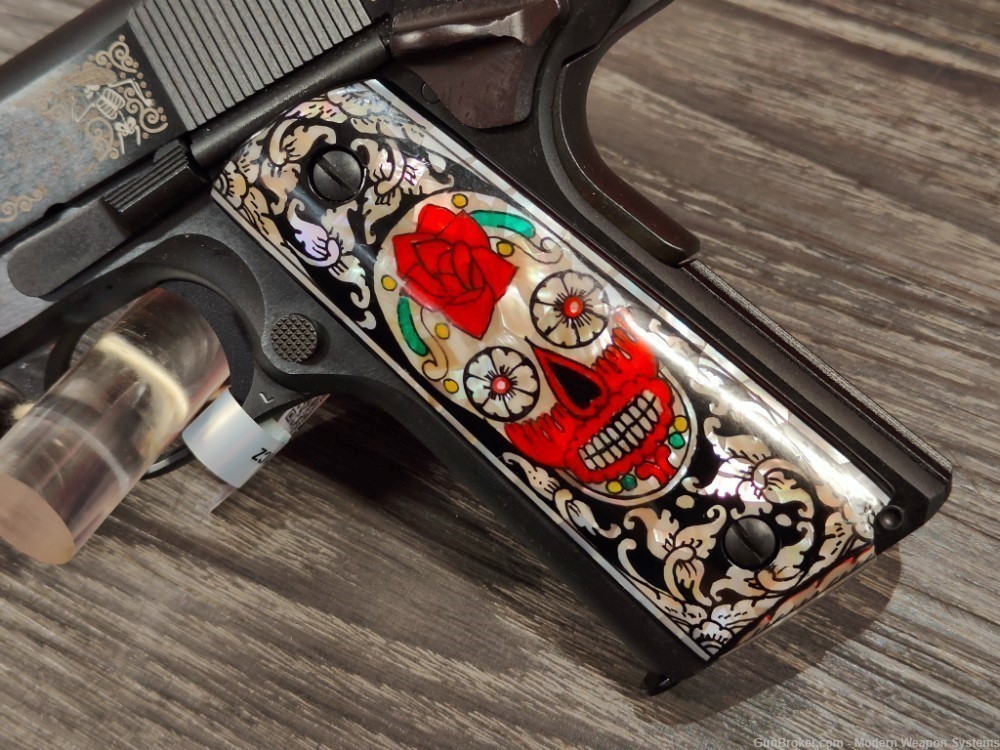 COLT 1911 DAY OF THE DEAD 2.0 O1911C-45 ENGRAVED COLT-img-3
