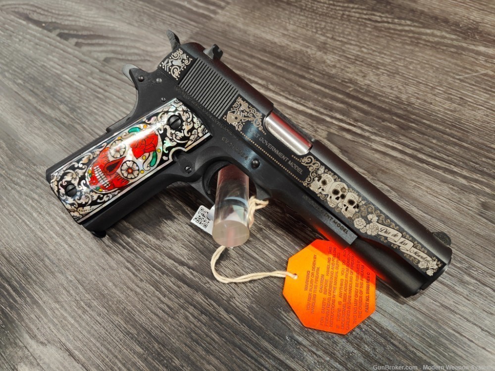 COLT 1911 DAY OF THE DEAD 2.0 O1911C-45 ENGRAVED COLT-img-1