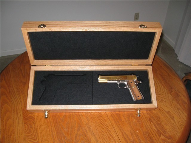 Custom Wood Display, Presentation Case - Colt, Smith-img-6