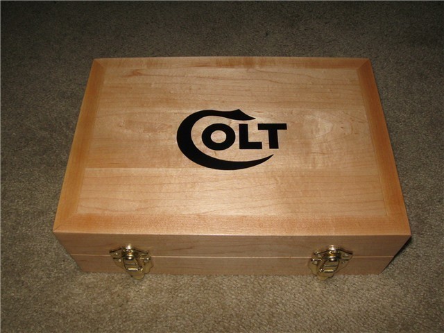 Custom Wood Display, Presentation Case - Colt, Smith-img-0