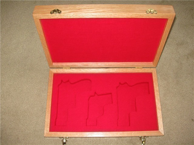 Custom Wood Display, Presentation Case - Colt, Smith-img-12