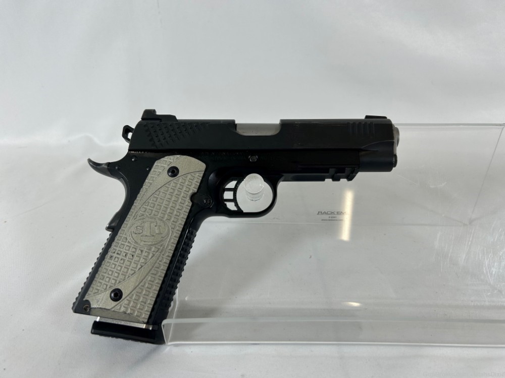 *PENNY AUCTION* STI Stacatto .45ACP Duty One 4.0 .45ACP *NO RES*-img-1