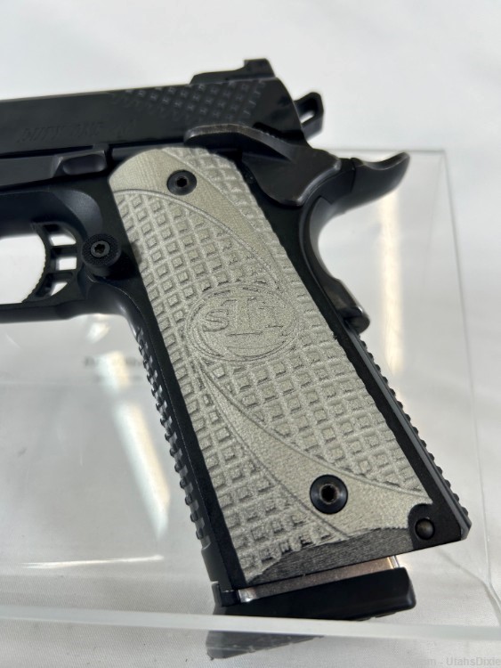 *PENNY AUCTION* STI Stacatto .45ACP Duty One 4.0 .45ACP *NO RES*-img-12