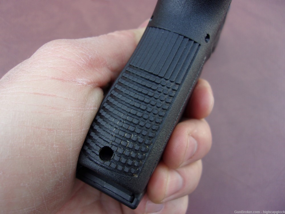 Glock 19 9mm 4" Semi Auto Pistol 99.9% G19 SUPER CLEAN w/ Box $1START-img-9