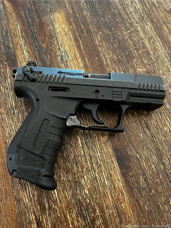 Walther P22-img-0