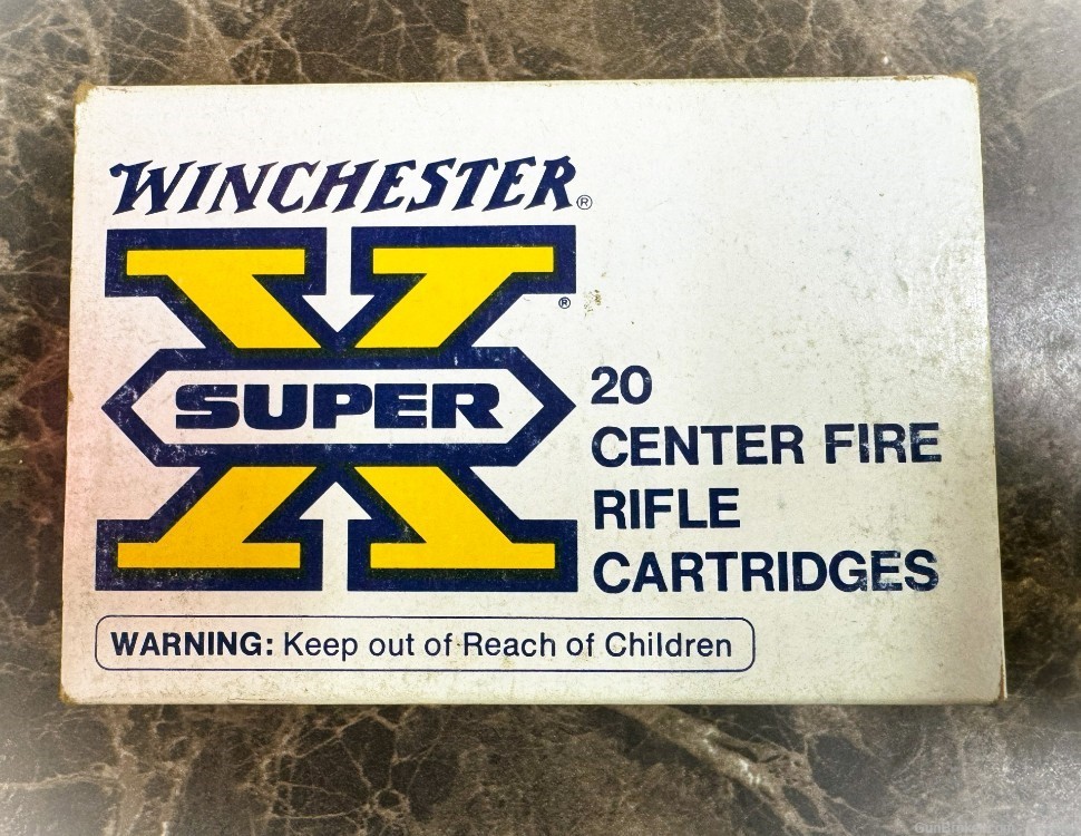 Full Vintage box of Winchester Super X 270 Winchester Silvertip Ammunition -img-0
