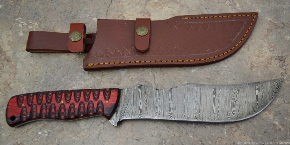 Custom Made Damascus Steel Hunting Knife with Pokka Wood Handle (SK 93)-img-0