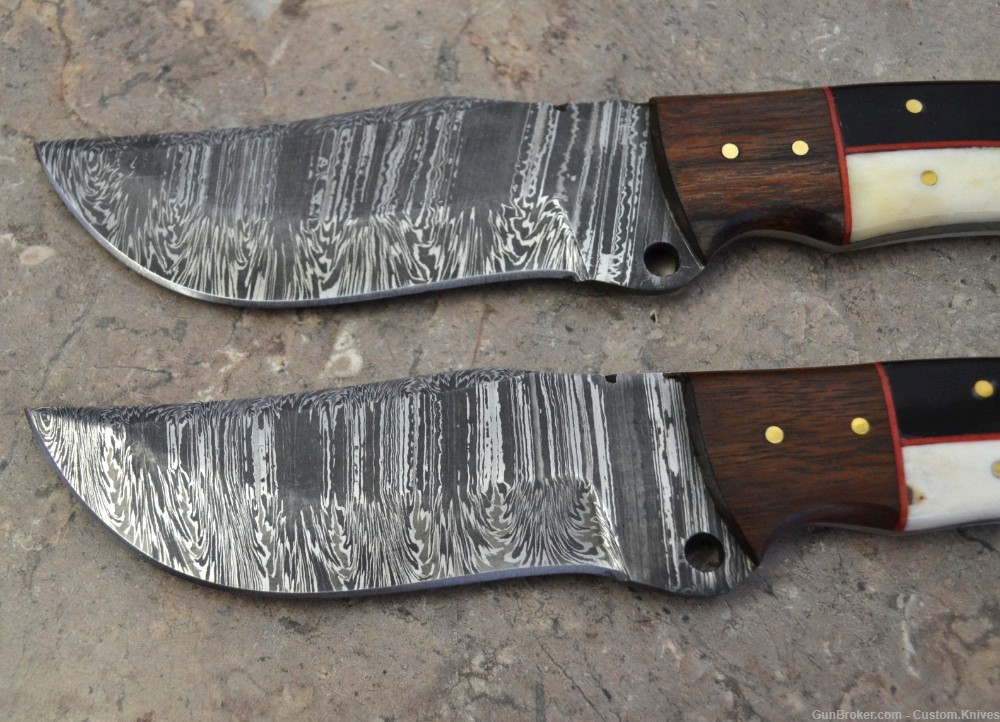 Custom Made Damascus Steel Set of 2 Hunting Knives with Mix Handle(LT-851)-img-1