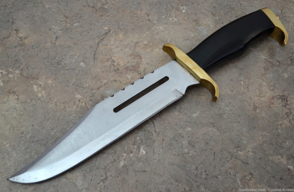 Custom Made Surgical Steel Hunting Knife with Texture Raisen Handle (AS 24)-img-1