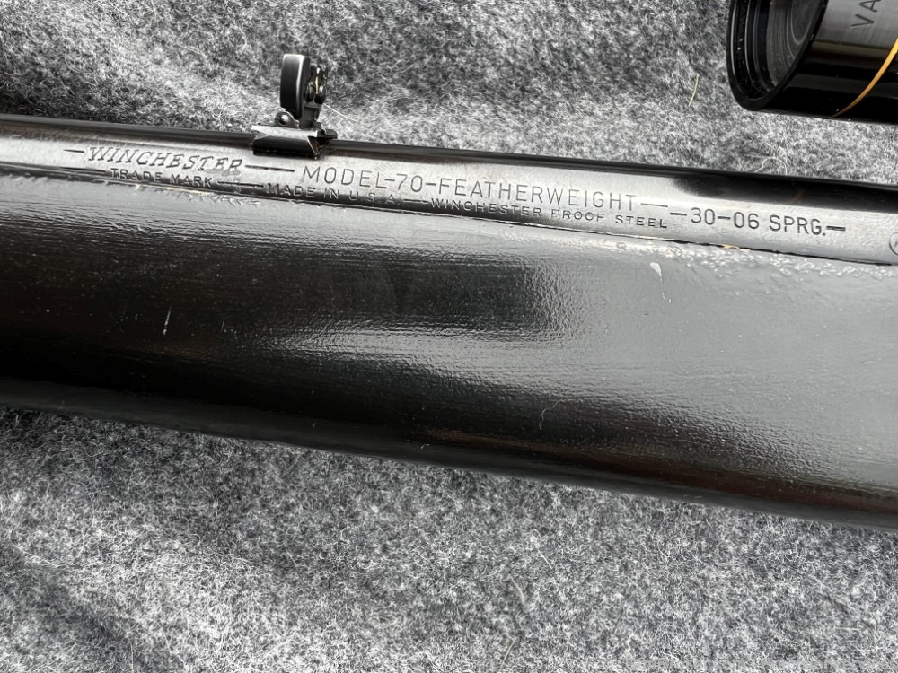 Winchester 70 Pre 64 30-06 Leupold Scope & 2 Stocks-img-20