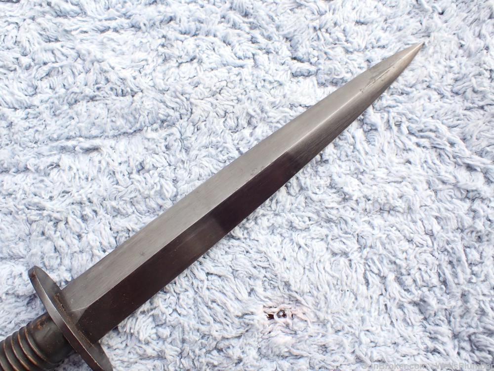 BRITISH WWII 3RD PATTERN F/S STILETTO FIGHTING KNIFE WITH SCABBARD-img-21