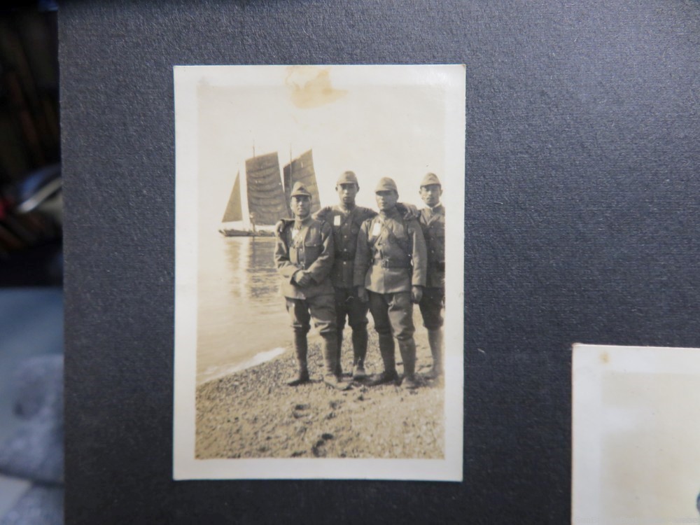 JAPANESE WWII ARMY PHOTO ALBUM-330+ PICS SOLDIERS IN THE CHINA CAMPAIGN -img-33