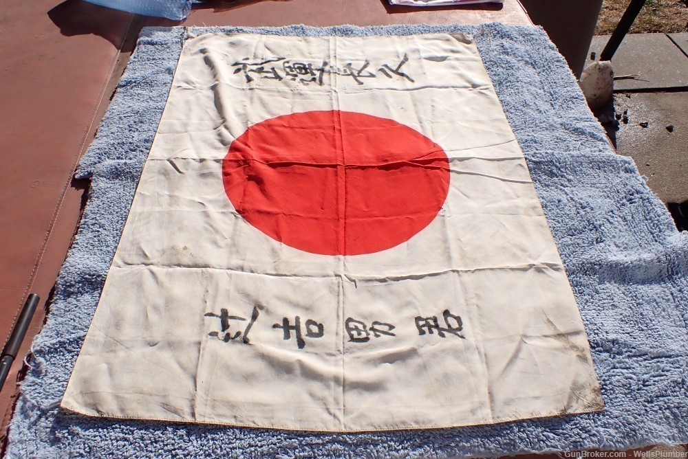 JAPANESE WWII HINOMARU MEATBALL FLAG W/ SIGNED KANJI CHARACTERS JAP WW2 -img-0