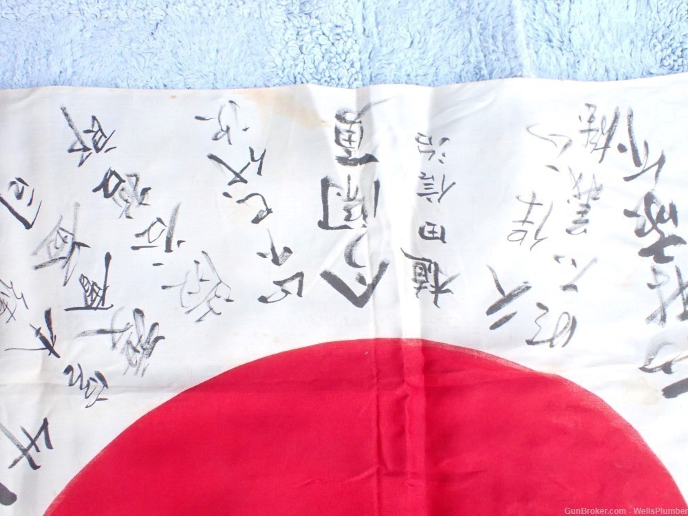 JAPANESE WWII HINOMARU MEATBALL FLAG W/ SIGNED KANJI CHARACTERS (VERY NICE)-img-14