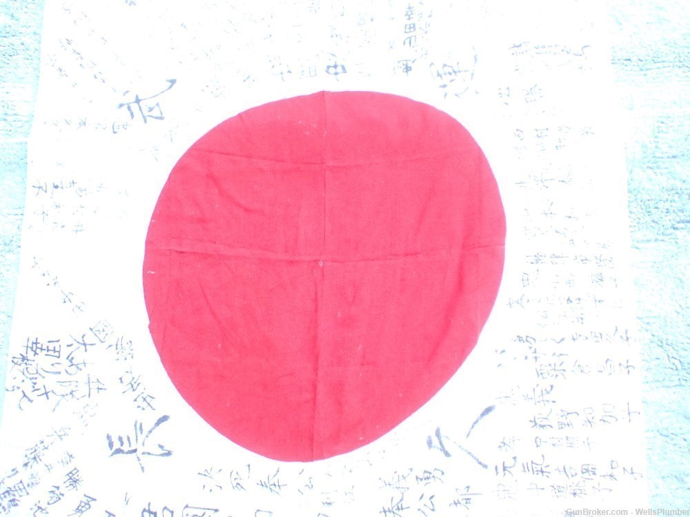 WWII JAPANESE HINOMARU MEATBALL FLAG W/ SIGNED KANJI CHARACTERS (VERY NICE)-img-11