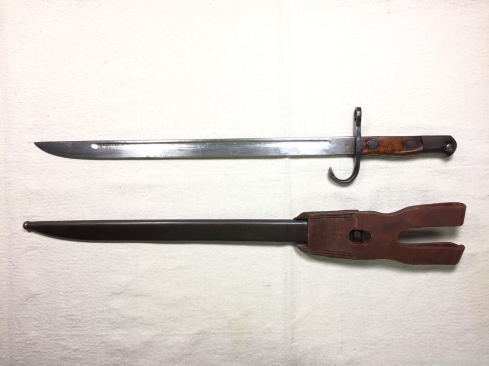 JAPANESE TYPE 30 LBT-12 TRAINING BAYONET WITH SCABBARD AND FROG VARI T-F  -img-1