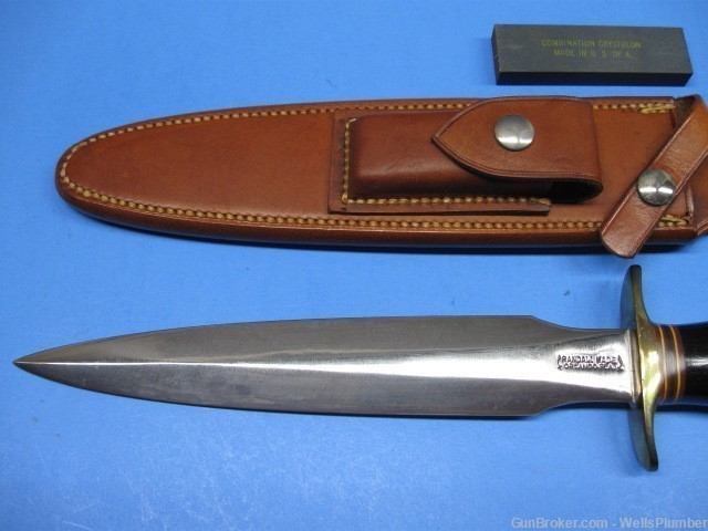 US VIETNAM RANDALL MODEL 2 FIGHTING KNIFE w/ ORIGINAL LEATHER SHEATH (MINT)-img-3