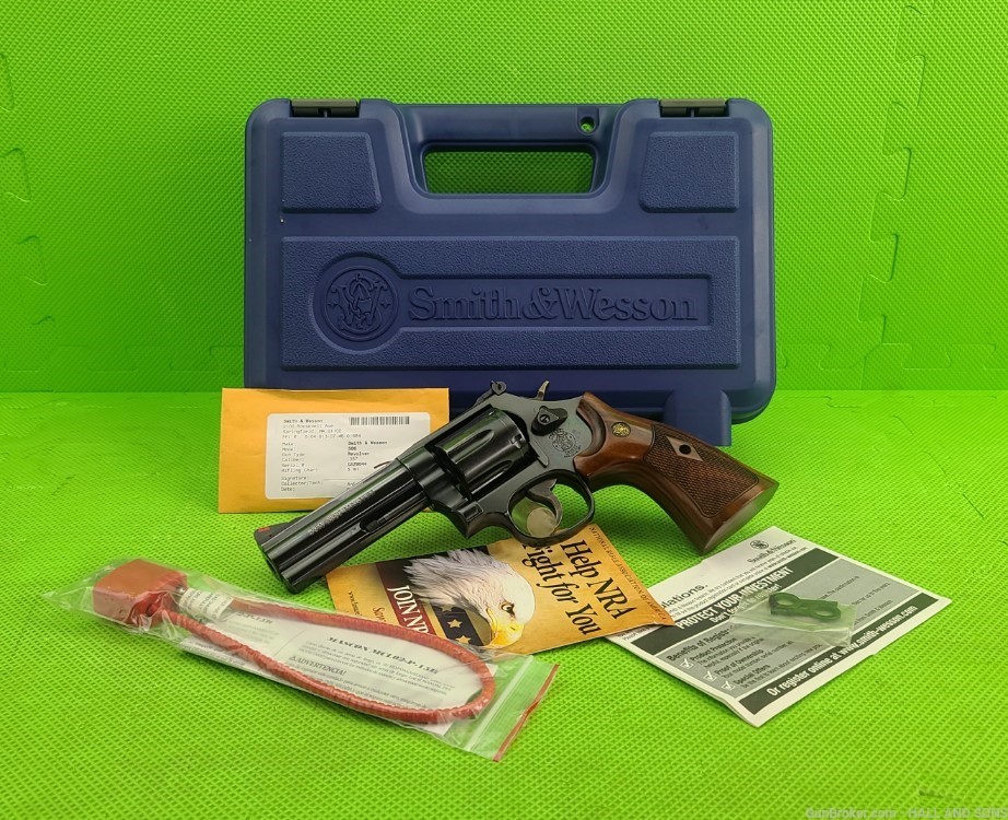 Smith & Wesson * 586 * 357 Mag * 586-8 * 4" Blue BORN 2012 IN ORIGINAL BOX -img-1