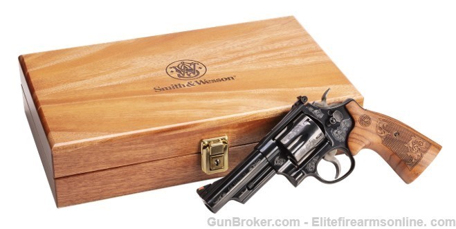 S&W 29 CLASSIC 44 MAG ENGRAVED 29 S&W-29 S&W-29-img-2