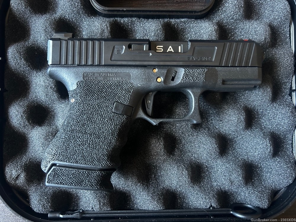 Salient Arms Glock 30 with extras-img-2