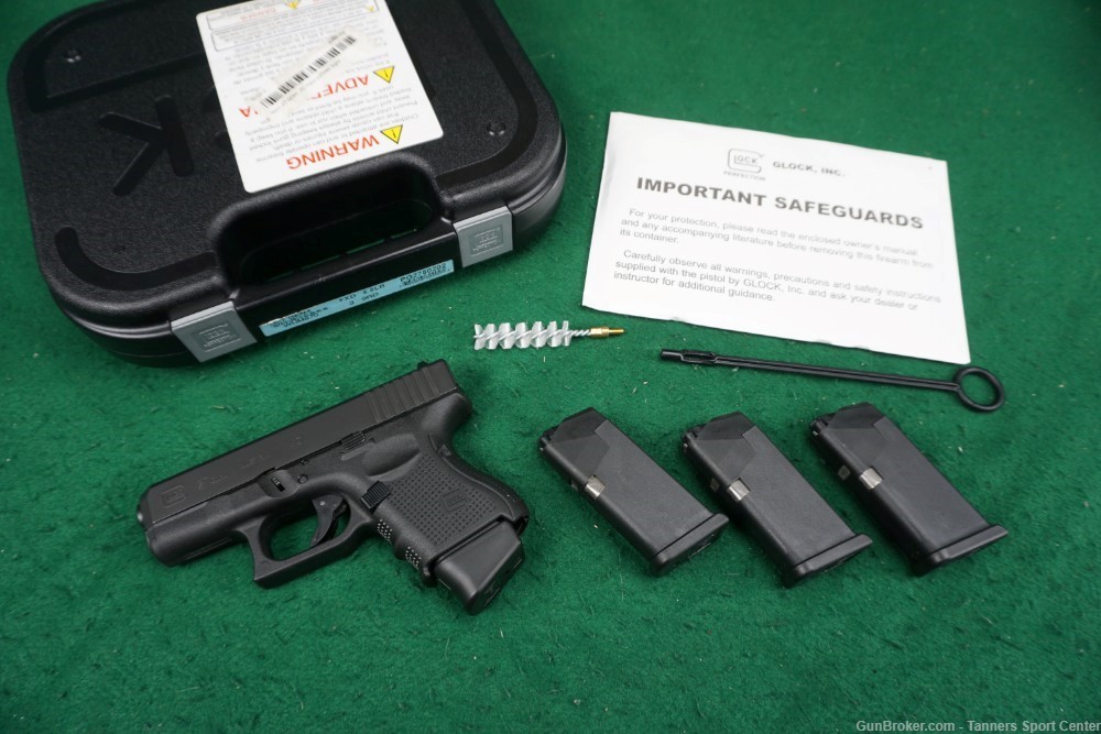 Glock Model 27 Gen4 40S&W w/ Four Mags $.01 Start No Reserve-img-0