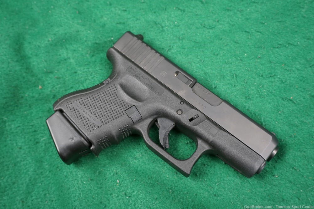 Glock Model 27 Gen4 40S&W w/ Four Mags $.01 Start No Reserve-img-12