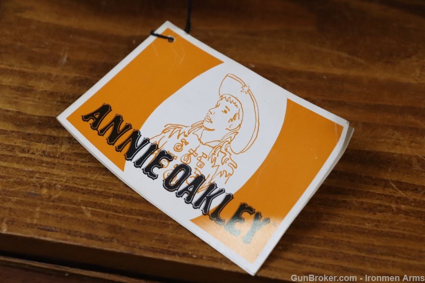 Fabulous Annie Oakley Winchester 9422 Mint 94 in Box Made 1982 One of 6000-img-20