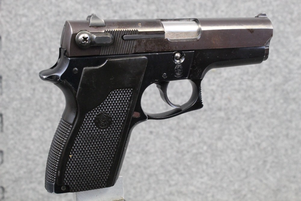 Smith and Wesson Model 469 9x19 Surplus Pistol-img-4