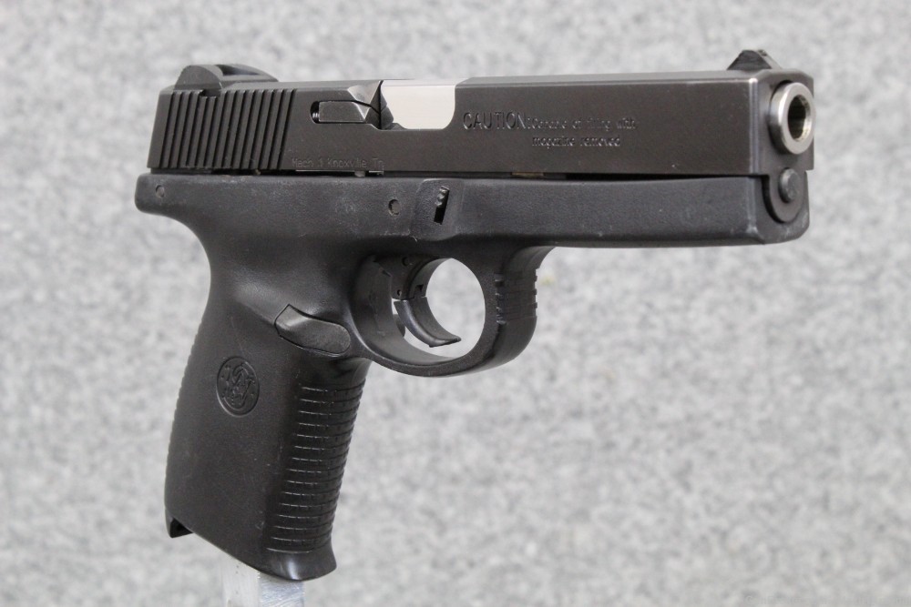 Smith and Wesson SW9F 9x19 Surplus Pistol-img-4