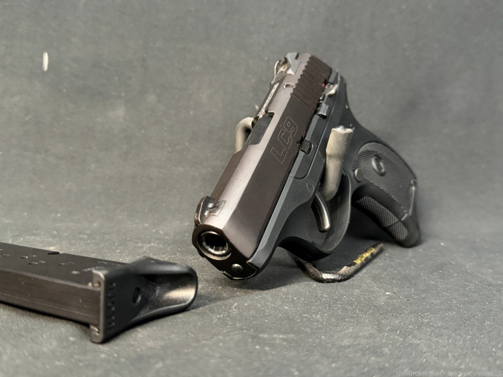 Ruger LC9 Semi Auto 9mm Two Magazines - 2011-img-3