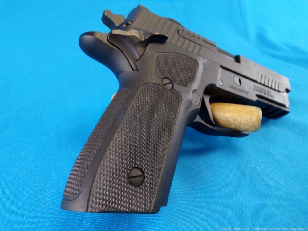 Sig Sauer p229 Legion 9mm semi auto pistol -img-5