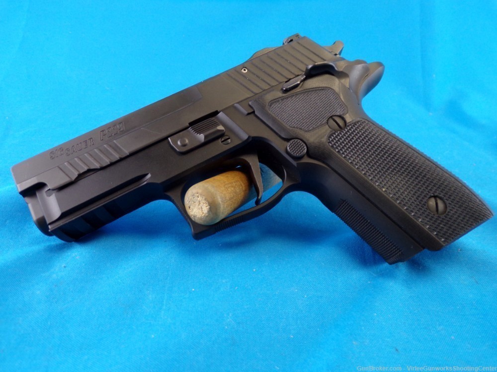 Sig Sauer p229 Legion 9mm semi auto pistol -img-0