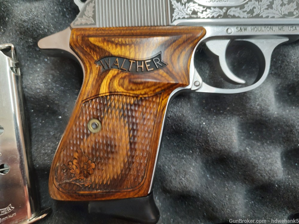 Walther ppk/s  Royal oak engraved 1-500 limited edition smith & Wesson-img-7