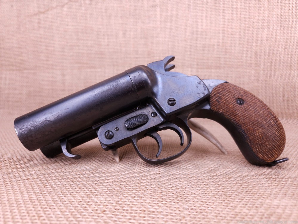 Japanese 1920's Early Kayaba Double Flare Pistol-img-9