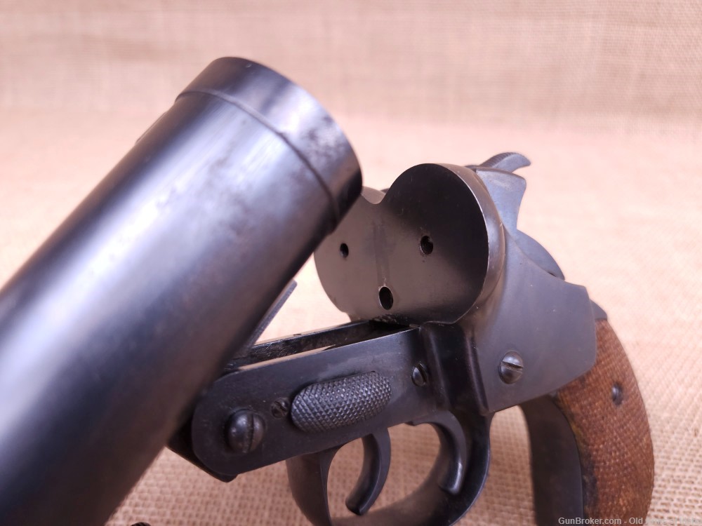 Japanese 1920's Early Kayaba Double Flare Pistol-img-36