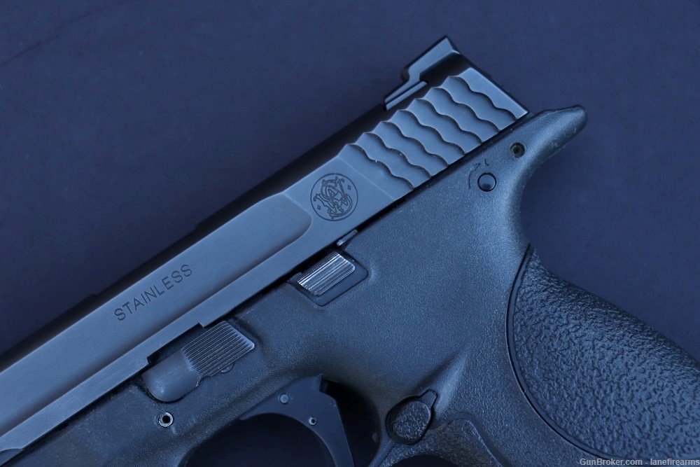 SMITH & WESSON M&P-9 PISTOL 9mm 17-ROUND-img-5