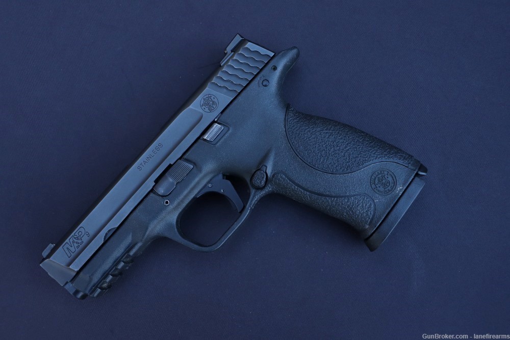 SMITH & WESSON M&P-9 PISTOL 9mm 17-ROUND-img-7