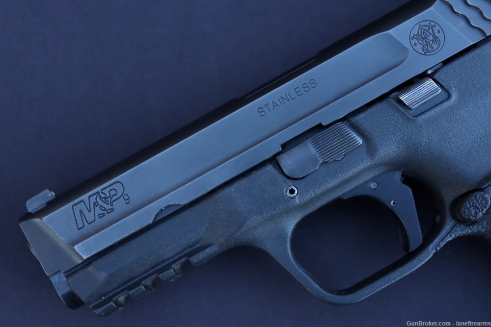 SMITH & WESSON M&P-9 PISTOL 9mm 17-ROUND-img-4