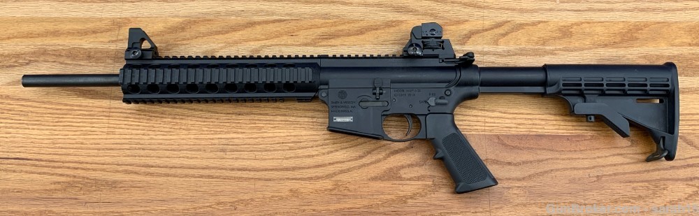 S&W 16" FACTORY BLACK MODEL MP15-22 AR-15 .22 LR M&P 15-22 ORIGINAL BOX -img-6