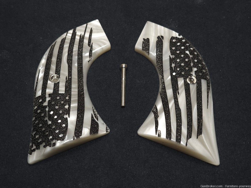 Pearl American Flag Engraved Ruger Vaquero/Blackhawk/Wrangler Grips Texture-img-0