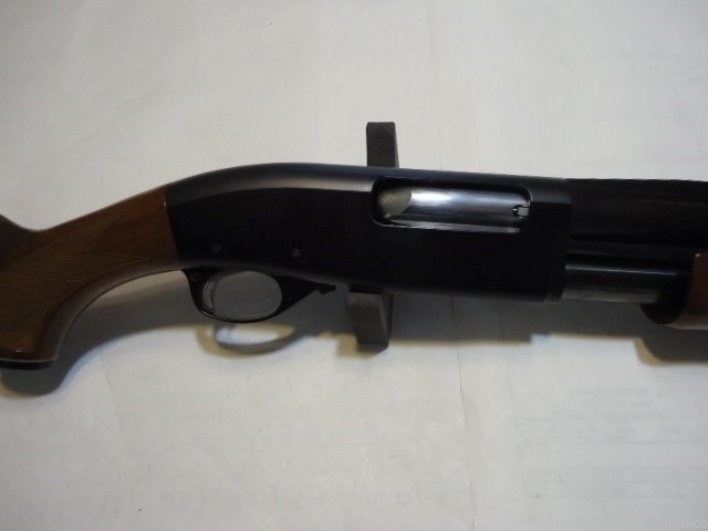 SKB M7300 Pump Shotgun 12 Gauge-img-20