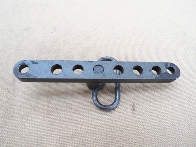 Winchester Model 75 .22 Rifle Target Stock Forend Swivel & Base Assembly-img-3