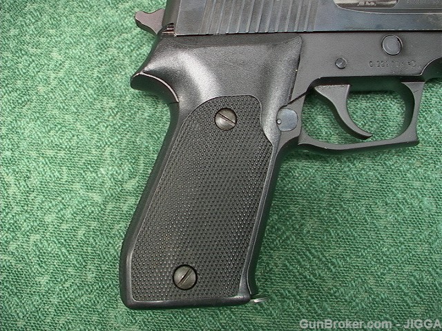 Used Sig Sauer P220 45acp-img-8