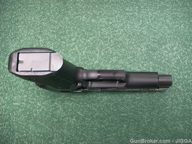 Used Sig Sauer P220 45acp-img-2
