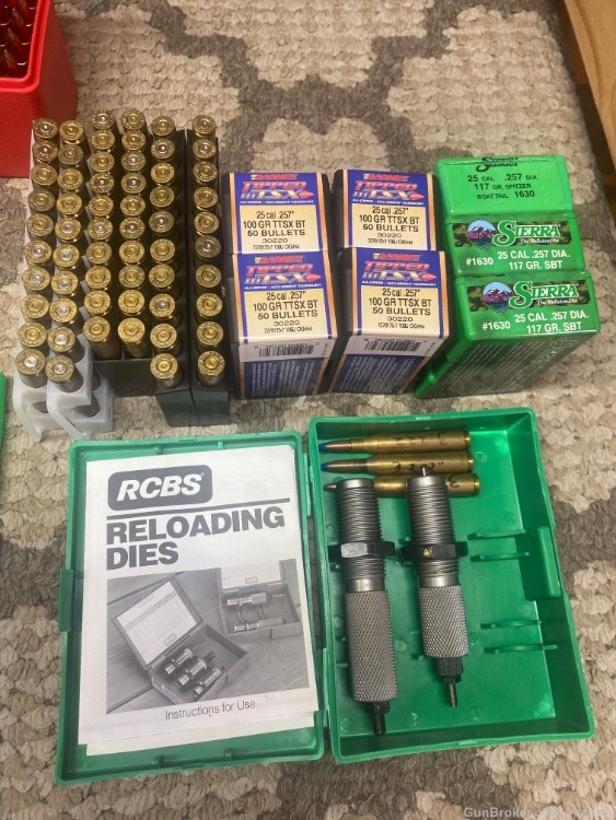 Lot .25-06 bullets ammunition reloading dies Sierra Gameking 117gr Barnes-img-1